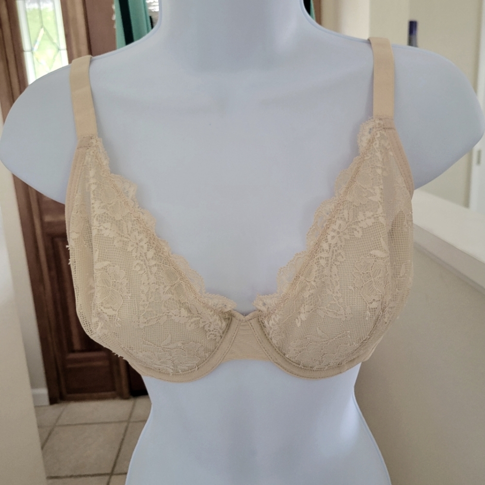 NWT: INC Almond Latte Underwire Bra Size L